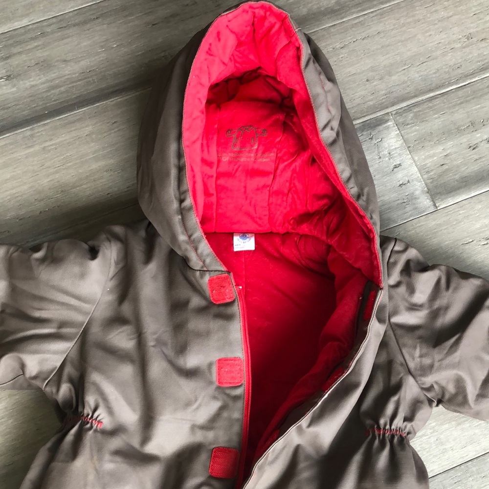 Snowsuit - Picture 5 of 6